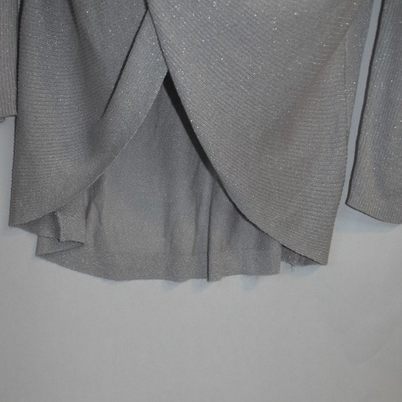 Jennifer Lopez Glimmery Silver low cut mini dress - Picture 4 of 4